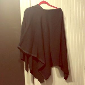 Majestic Filatures poncho
